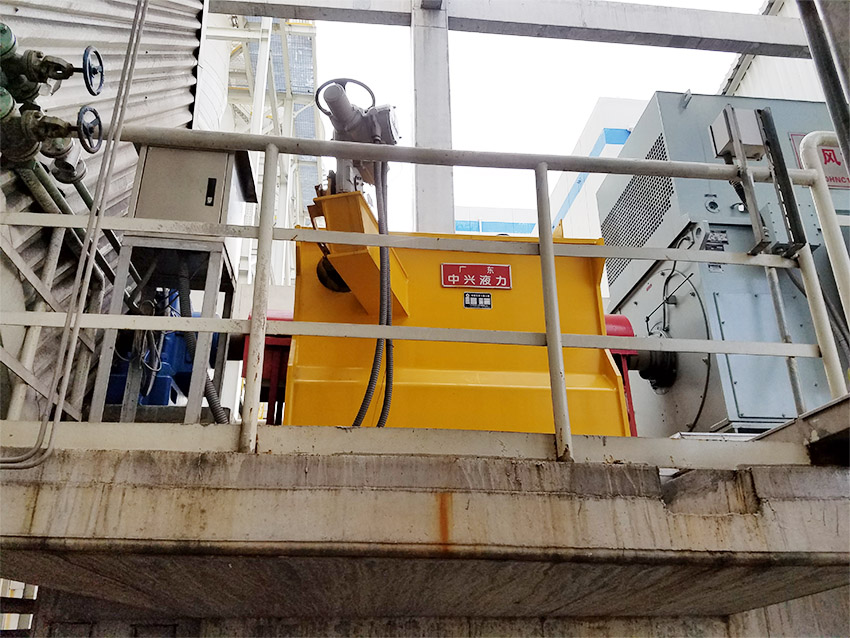 華能南京熱電有限公司送、引風(fēng)機共配套18臺YOTcs 偶合器